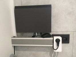 E06B7D5D-D906-49BF-80CA-87FDCBC8340A